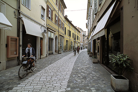 Simple traffic division scheme, Ravenna